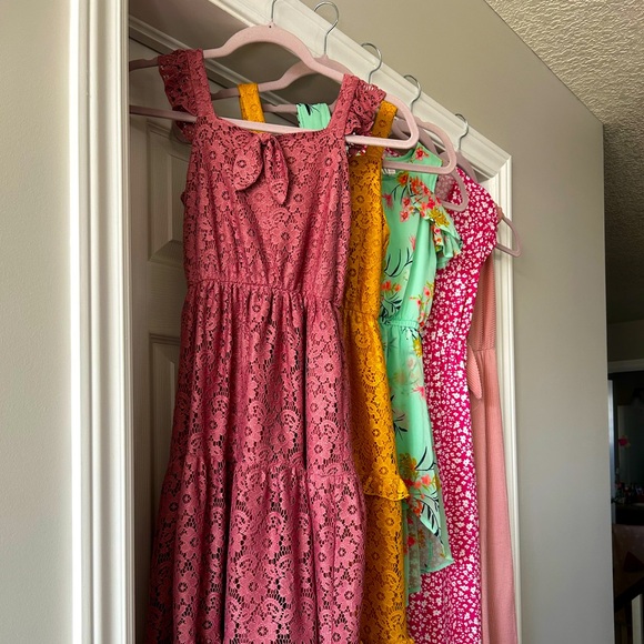 Large lot girls dressy dresses and rompers, size 10 - Picture 2 of 6